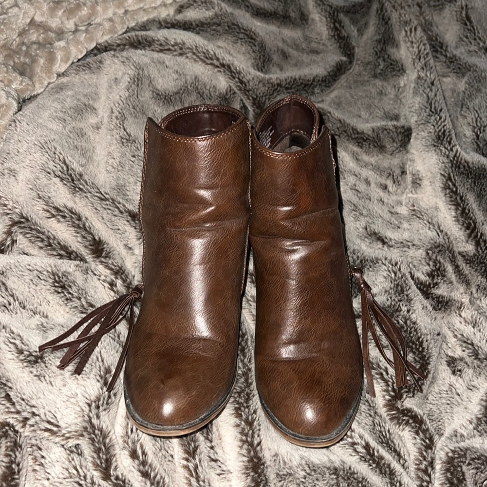 brown women’s 9 boots heeled